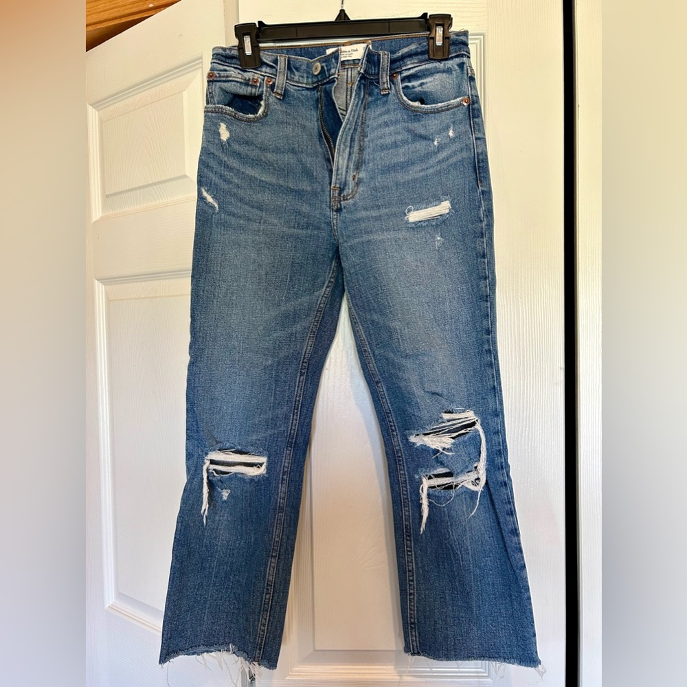 Abercrombie & Fitch jeans.